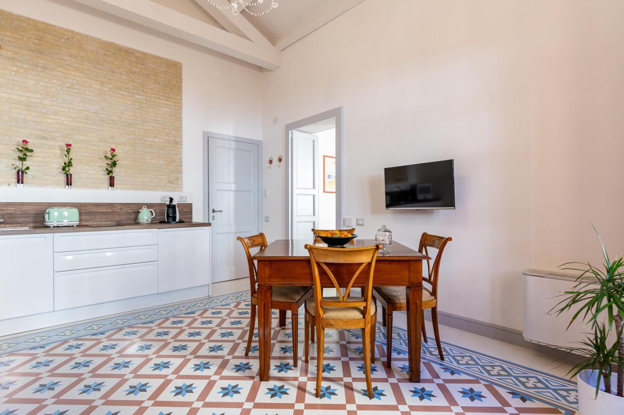 Mch-Marina Charming House Daire Cagliari Oda fotoğraf
